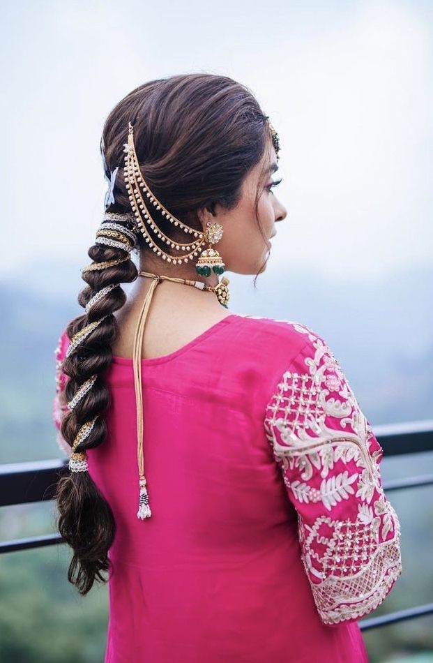 Half-Up Front Twist with Paranda